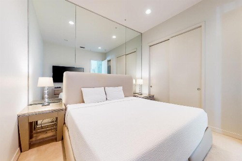 Las Olas Condominiums #103 - image 9