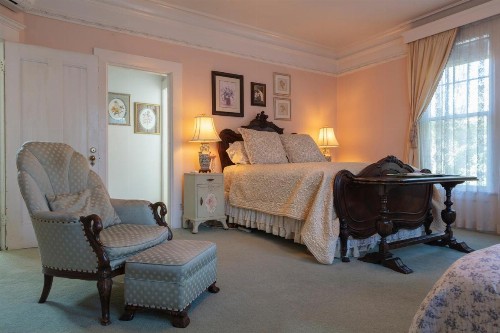 The Bissell House Bed & Breakfast - image 6