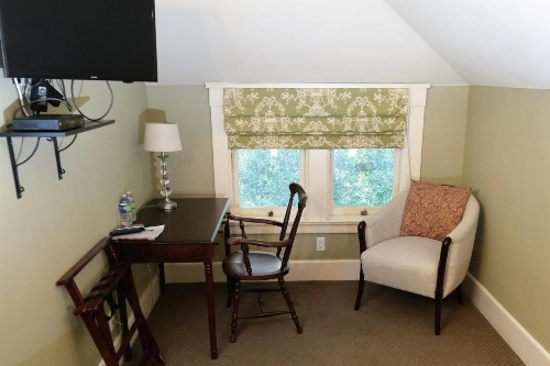 Arroyo Vista Inn - image 10