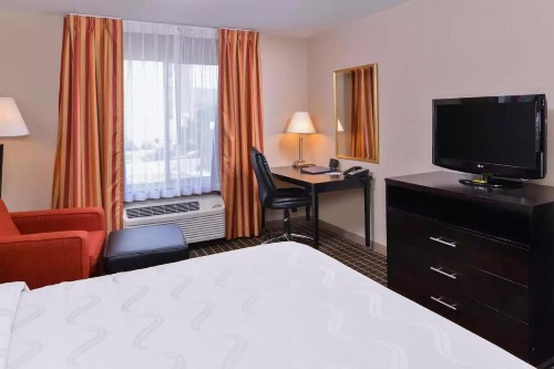 Hotel Nova SFO By FairBridge - image 11