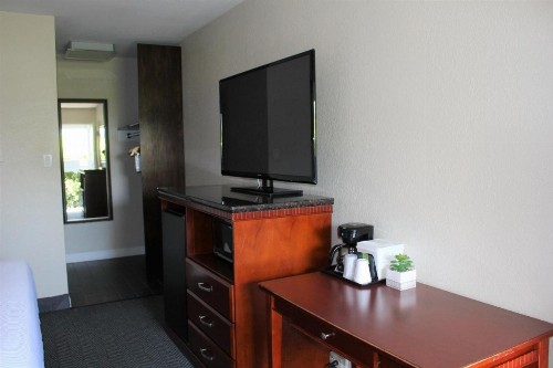 Hotel V - South San Francisco/SFO - image 28
