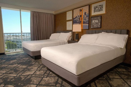 Embassy Suites San Francisco Airport - South San Francisco - image 9
