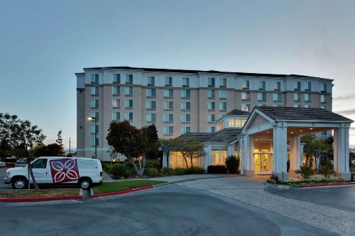 Hilton Garden Inn San Francisco Airport North - image 2