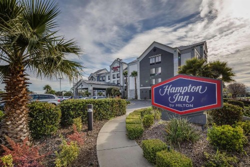 Hampton Inn San Francisco Airport - image 12