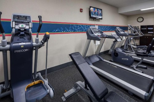 Hampton Inn San Francisco Airport - image 24