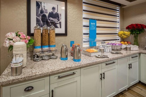Hampton Inn San Francisco Airport - image 45