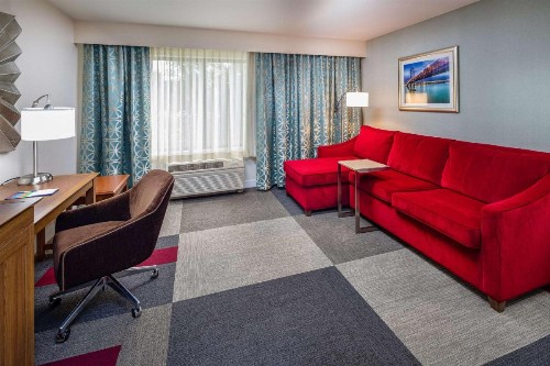Hampton Inn San Francisco Airport - image 9
