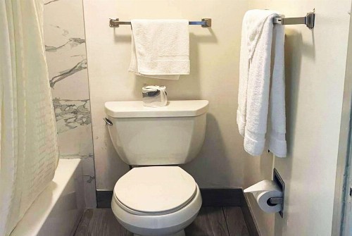 Travelodge by Wyndham San Francisco Airport North - image 11