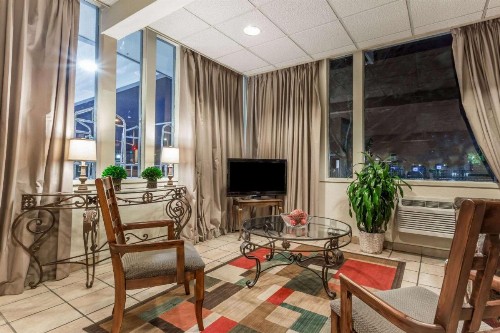 Travelodge by Wyndham San Francisco Airport North - image 4