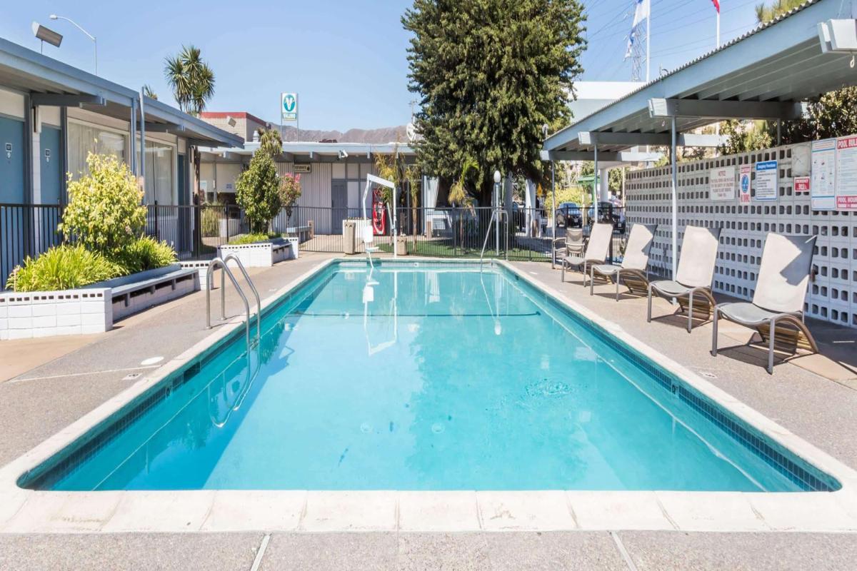 Travelodge by Wyndham San Francisco Airport North - image 5