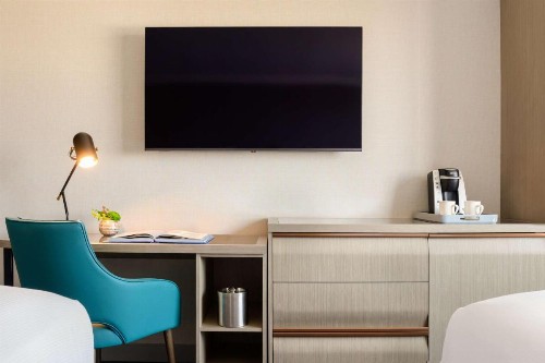 DoubleTree by Hilton San Francisco South Airport Blvd - image 23