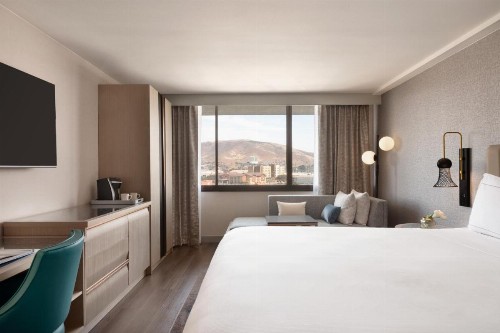 DoubleTree by Hilton San Francisco South Airport Blvd - image 30