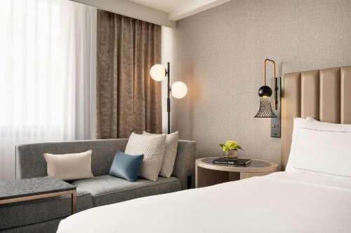 DoubleTree by Hilton San Francisco South Airport Blvd - image 31