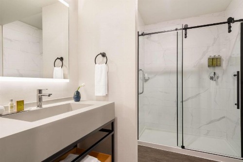 DoubleTree by Hilton San Francisco South Airport Blvd - image 39
