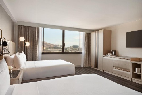 DoubleTree by Hilton San Francisco South Airport Blvd - image 40