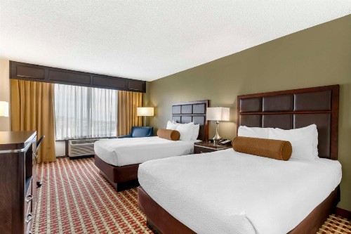 Best Western Plus Grosvenor Airport Hotel - image 20