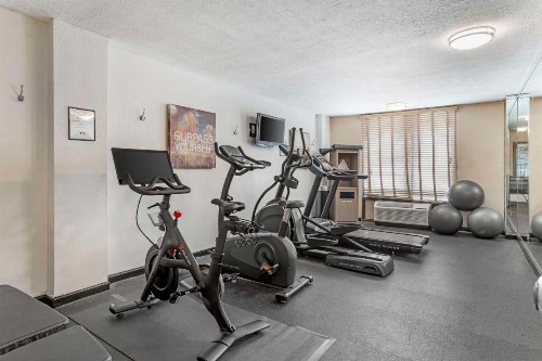 Best Western Plus Grosvenor Airport Hotel - image 22