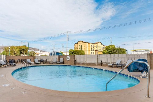 Best Western Plus Grosvenor Airport Hotel - image 27