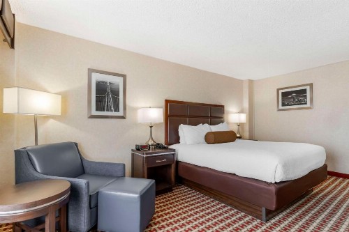 Best Western Plus Grosvenor Airport Hotel - image 28