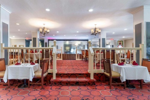 Best Western Plus Grosvenor Airport Hotel - image 29