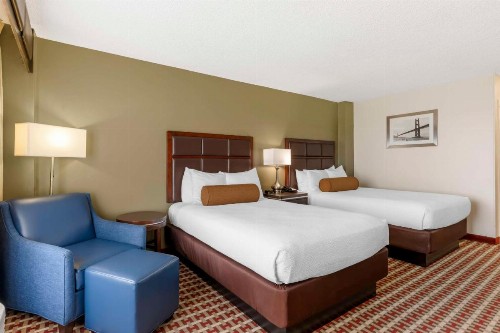Best Western Plus Grosvenor Airport Hotel - image 8
