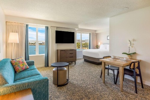 Sonesta ES Suites San Francisco Airport Oyster Point Waterfront - image 11