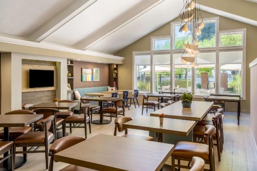 Sonesta ES Suites San Francisco Airport Oyster Point Waterfront - image 8