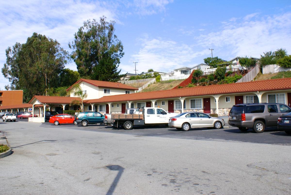 Travelers Inn - image 4