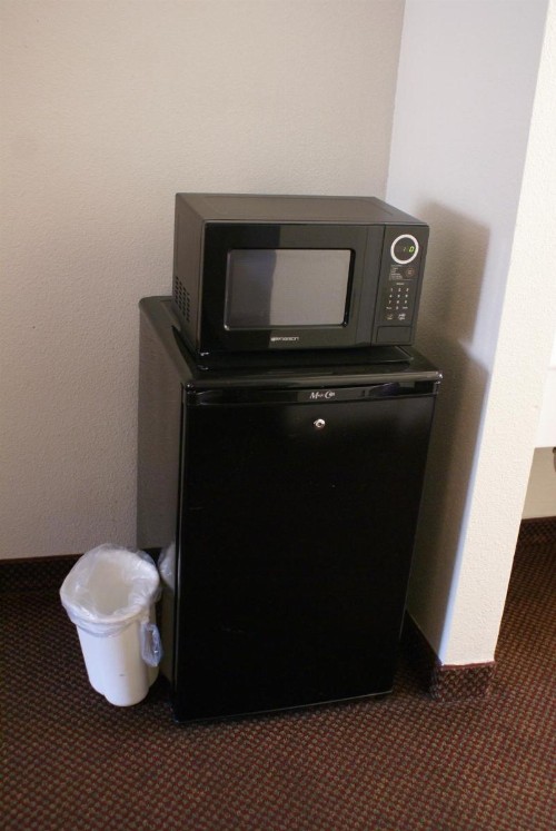 Airport Inn - image 49