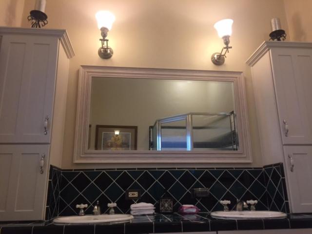 El Amador Downtown Luxury Inn - image 4