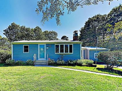 New Listing! “The Fitz Inn” Beach Retreat Home - image 5