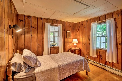 Cape Cod House with Grill and Yard - Drive to Beach! - image 4