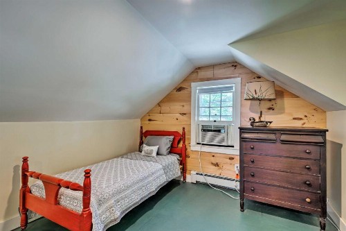 Cape Cod House with Grill and Yard - Drive to Beach! - image 9