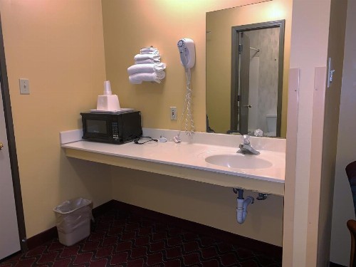 PATRIOT INN - image 16