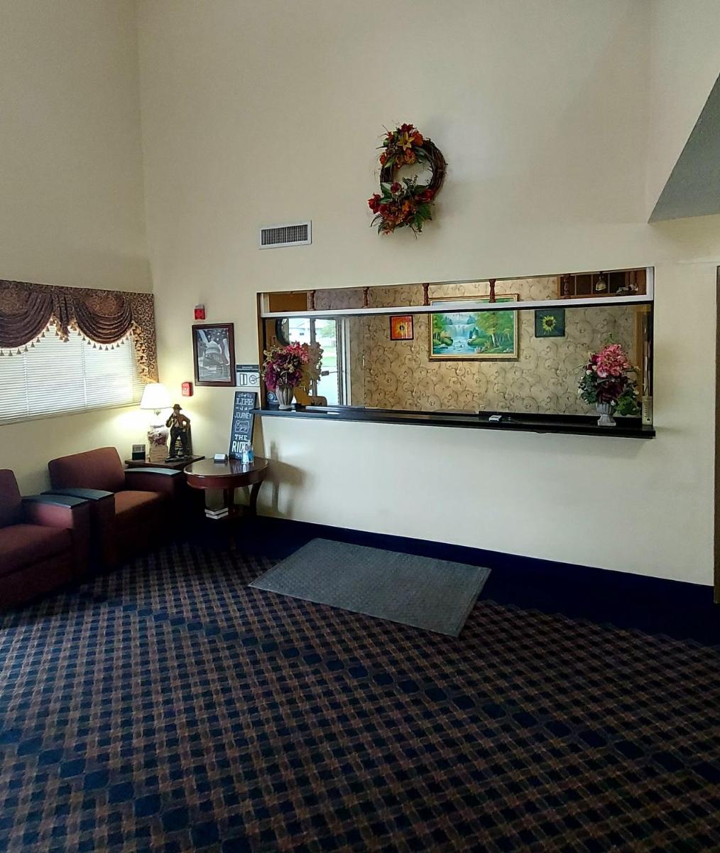 PATRIOT INN - image 4