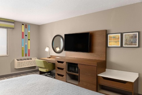 Hampton Inn Spokane Airport - image 9