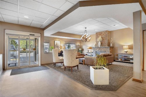 Best Western Plus City Center - image 2