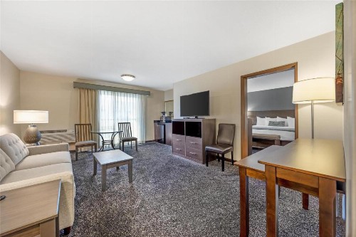 Best Western Plus City Center - image 25
