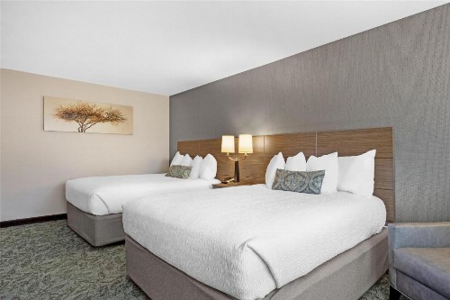 Best Western Plus City Center - image 29