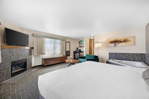 Best Western Plus City Center - image 31