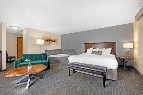 Best Western Plus City Center - image 32