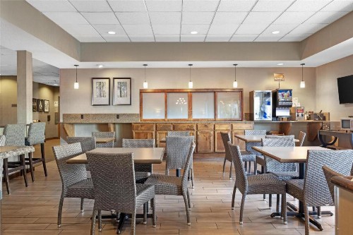 Best Western Plus City Center - image 47
