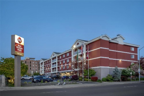 Best Western Plus City Center - image 50