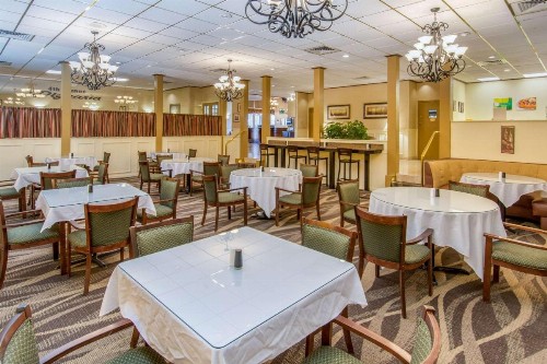 Quality Inn Downtown 4th Avenue - image 11