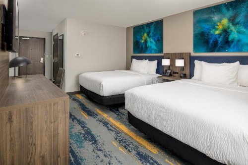 La Quinta Inn & Suites by Wyndham Spokane Downtown - image 27