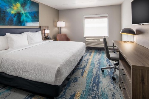 La Quinta Inn & Suites by Wyndham Spokane Downtown - image 48