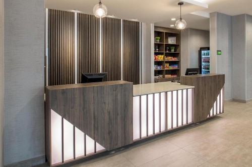 La Quinta Inn & Suites by Wyndham Spokane Downtown - image 50