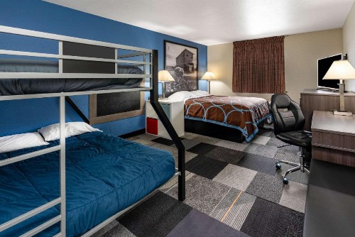 Super 8 by Wyndham Spokane Valley - image 20
