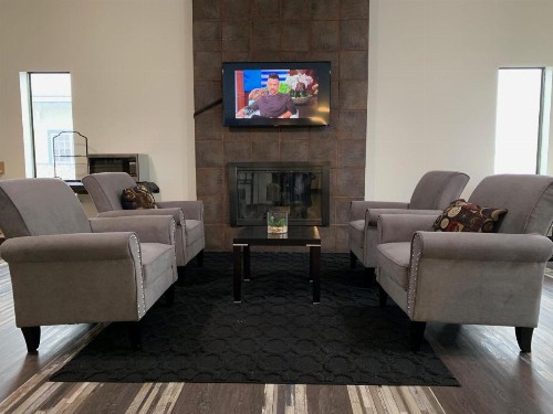 Super 8 by Wyndham Spokane Valley - image 6