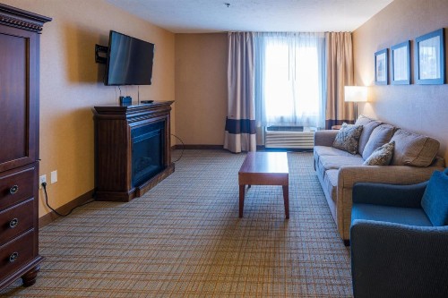 Comfort Inn & Suites Spokane Valley - image 36